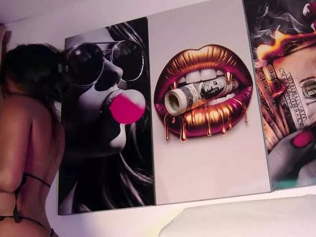 aidaadams from BongaCams