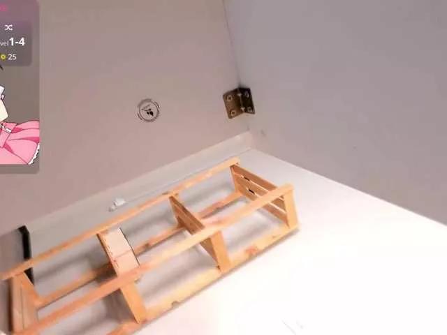 AnzuKim from BongaCams