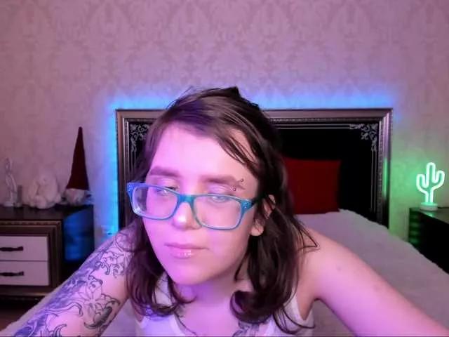 KattyKitty99 from BongaCams