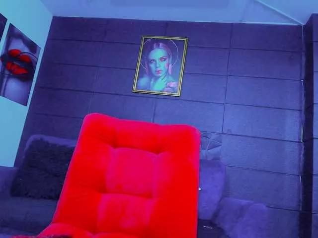 PenelopeDawsson from BongaCams