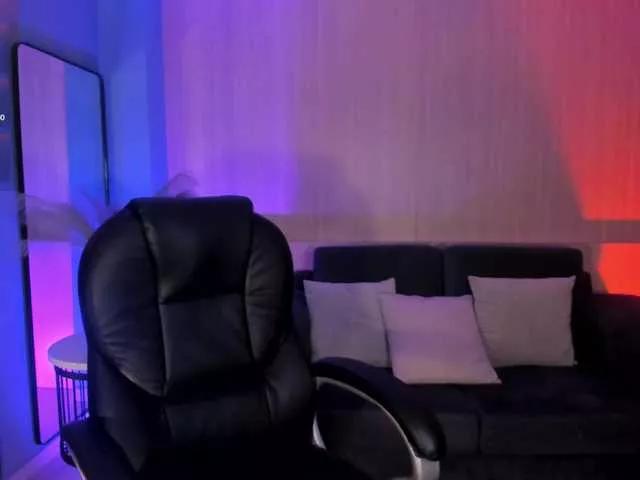 RossieRhoades from BongaCams