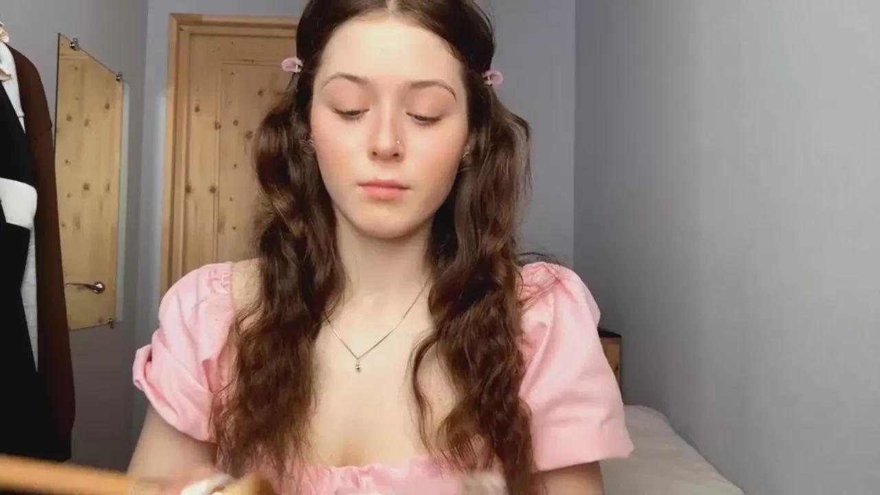 AdalineFontus from Cam4