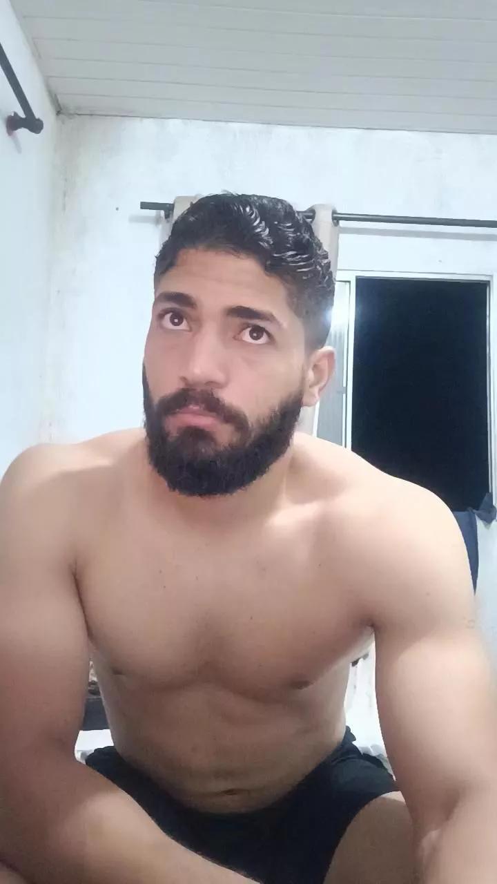 alarcon221 from Cam4