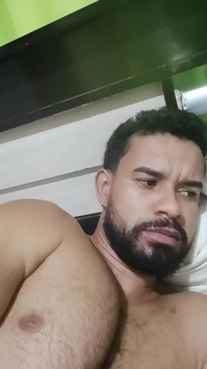 alfaromero1 from Cam4
