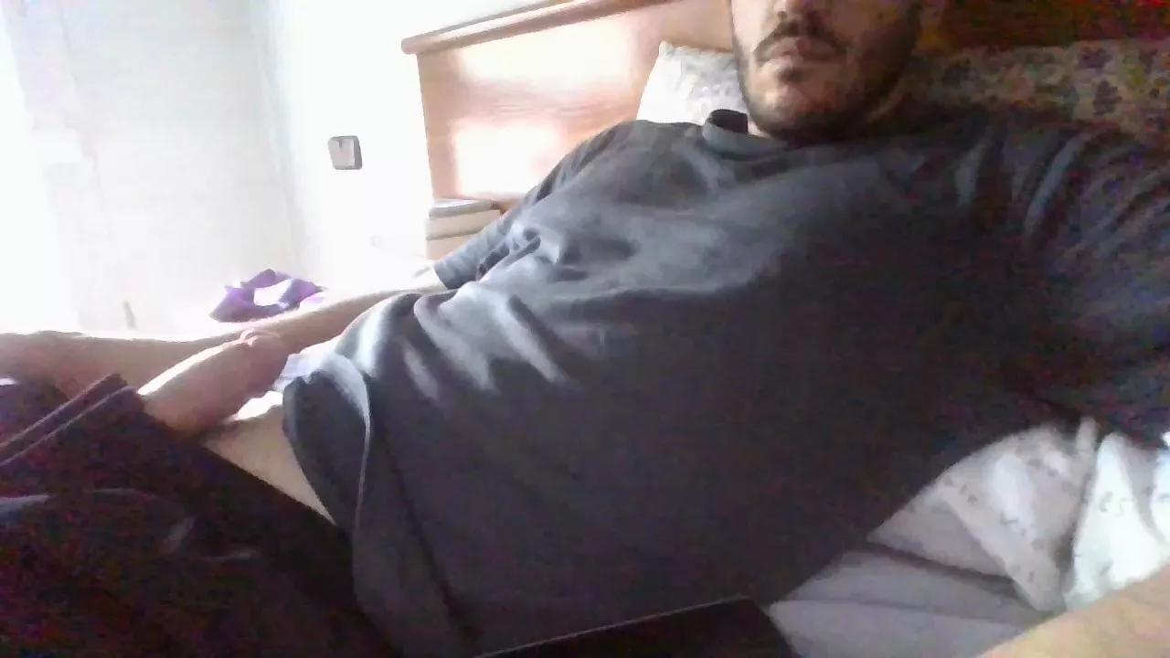 Alvarobcn34 from Cam4