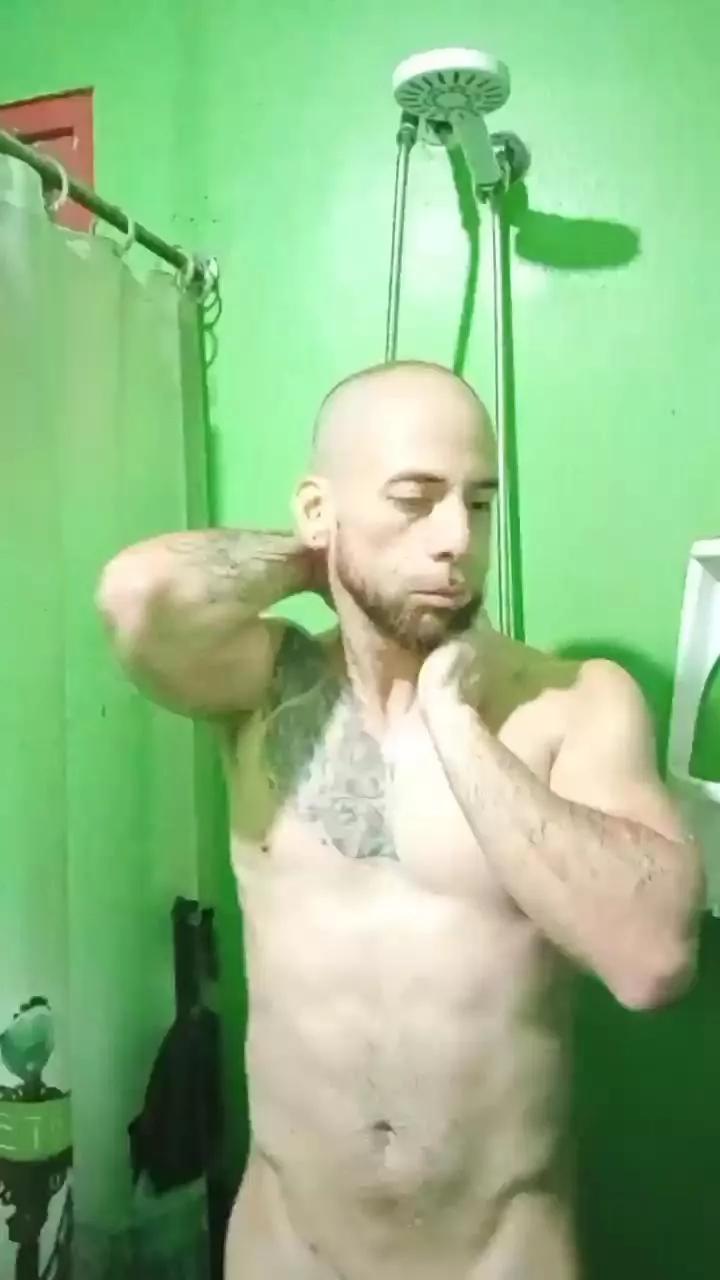 aplakadorlinguz from Cam4