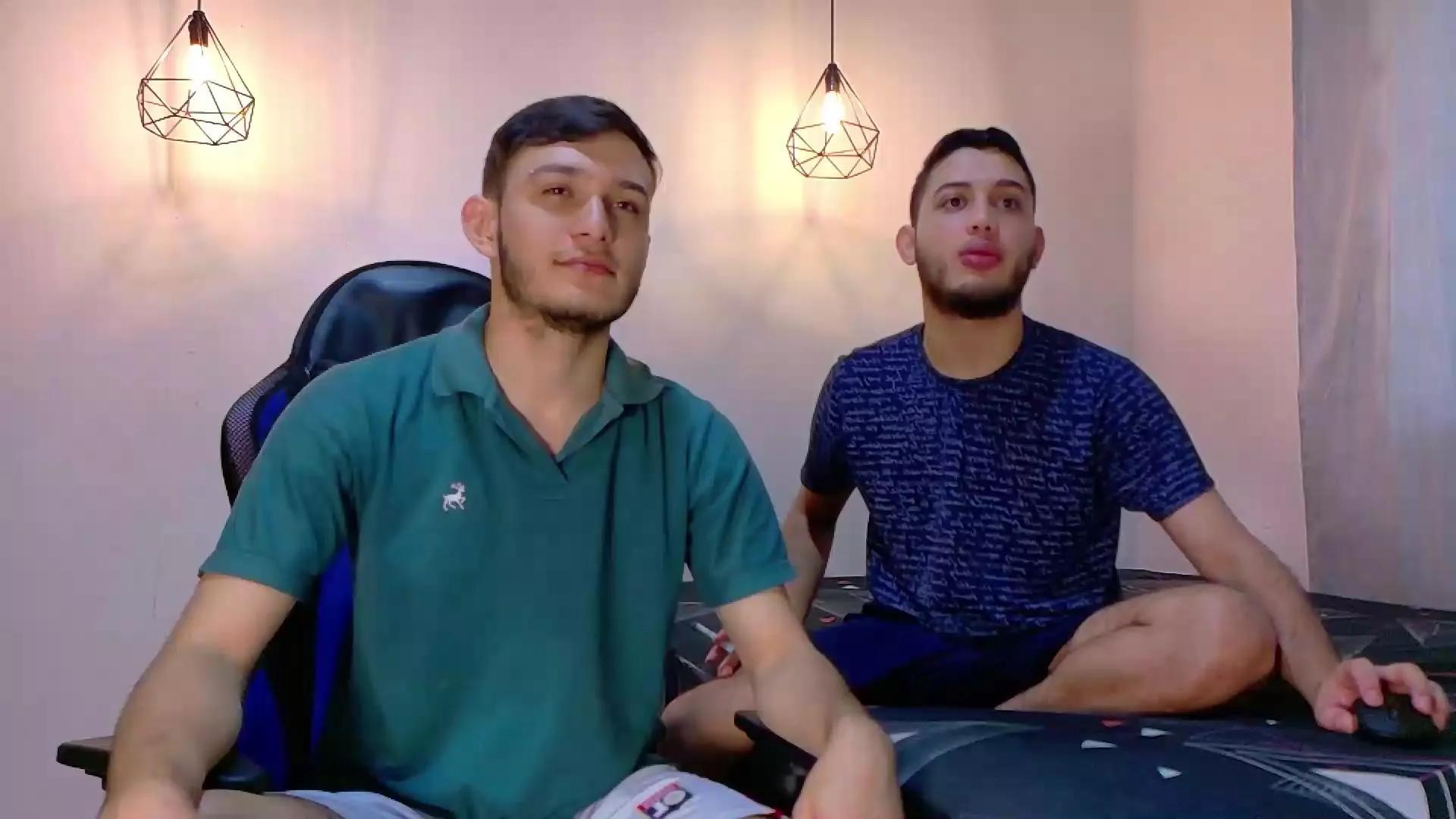 Billyytomy from Cam4