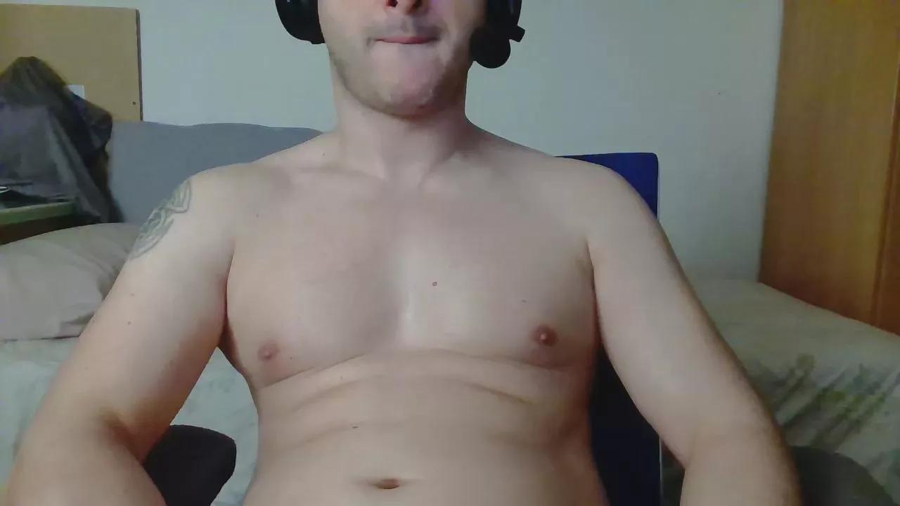 chicocan_87 from Cam4