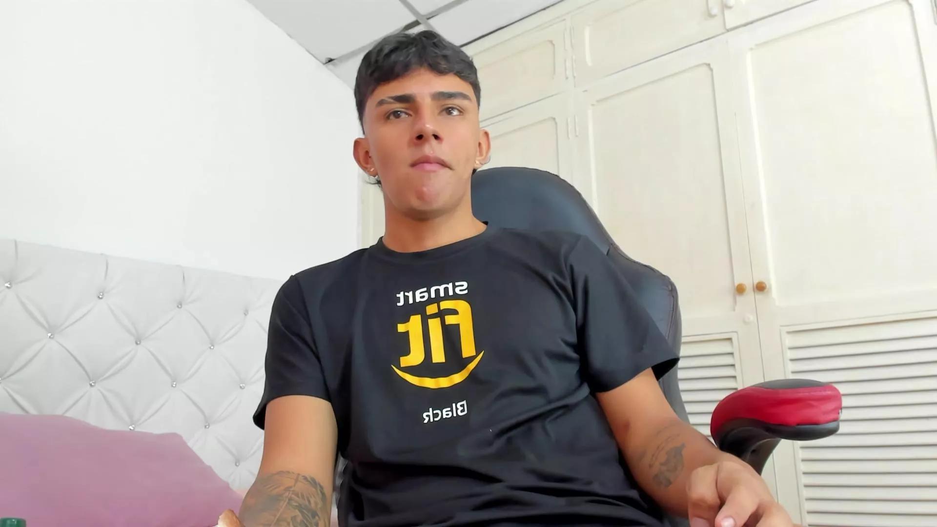 CoboStone from Cam4