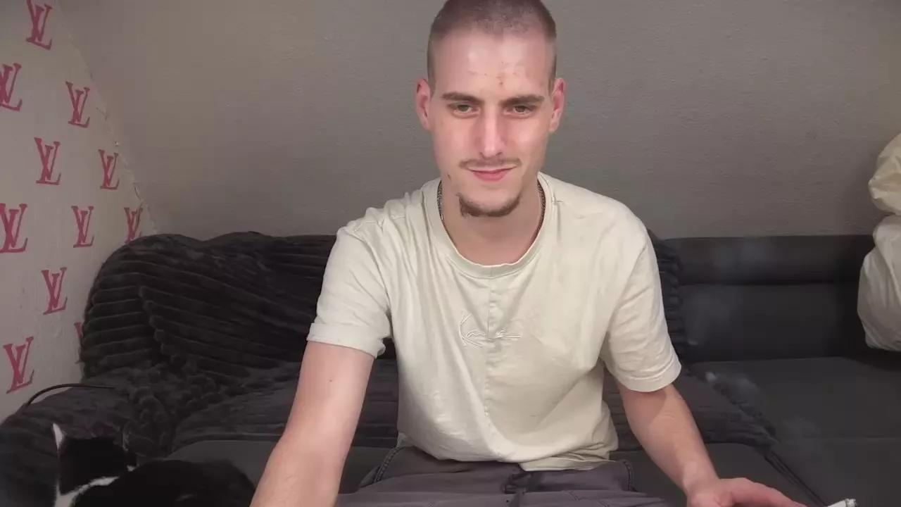 cookieboy88 from Cam4