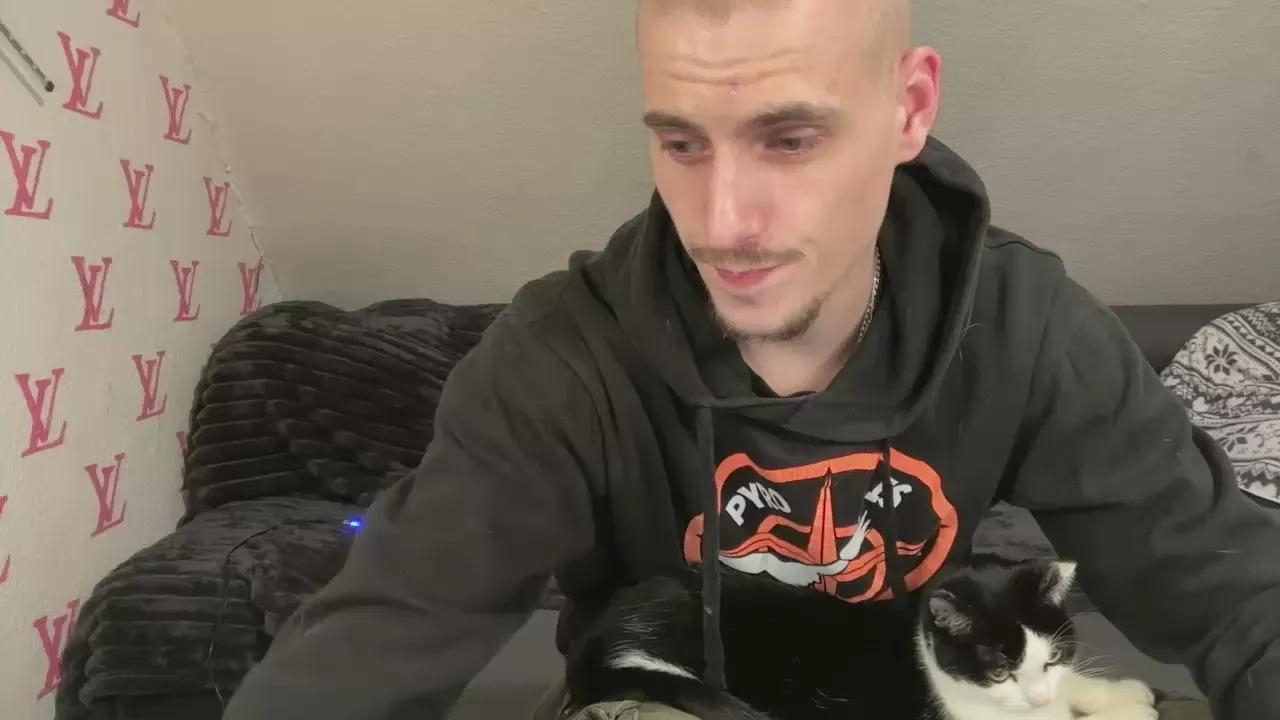 cookieboy88 from Cam4