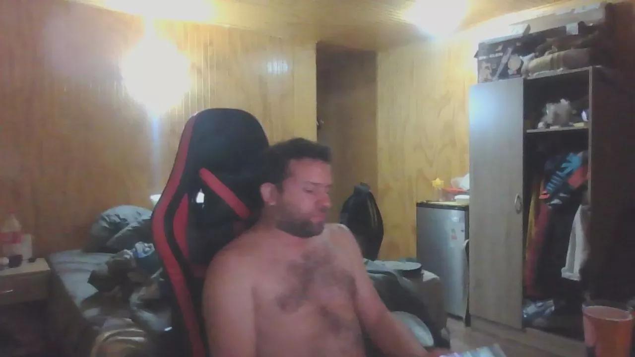 Giingz22 from Cam4