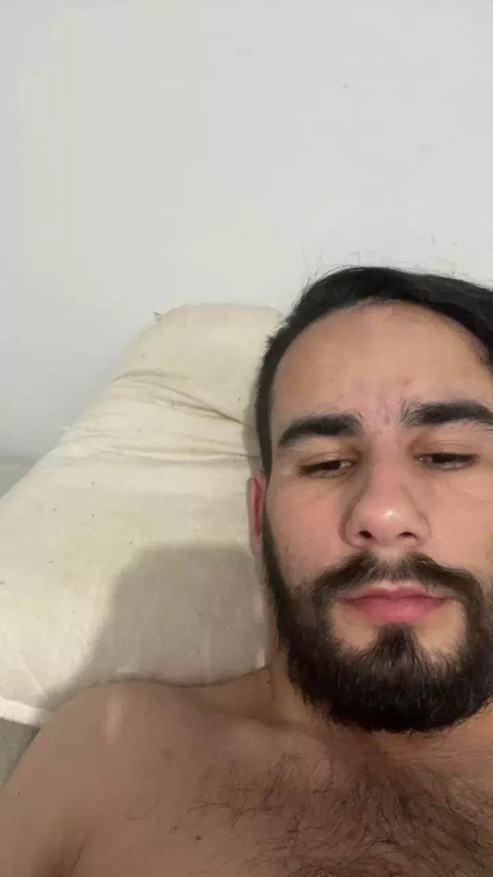 lapatinho from Cam4