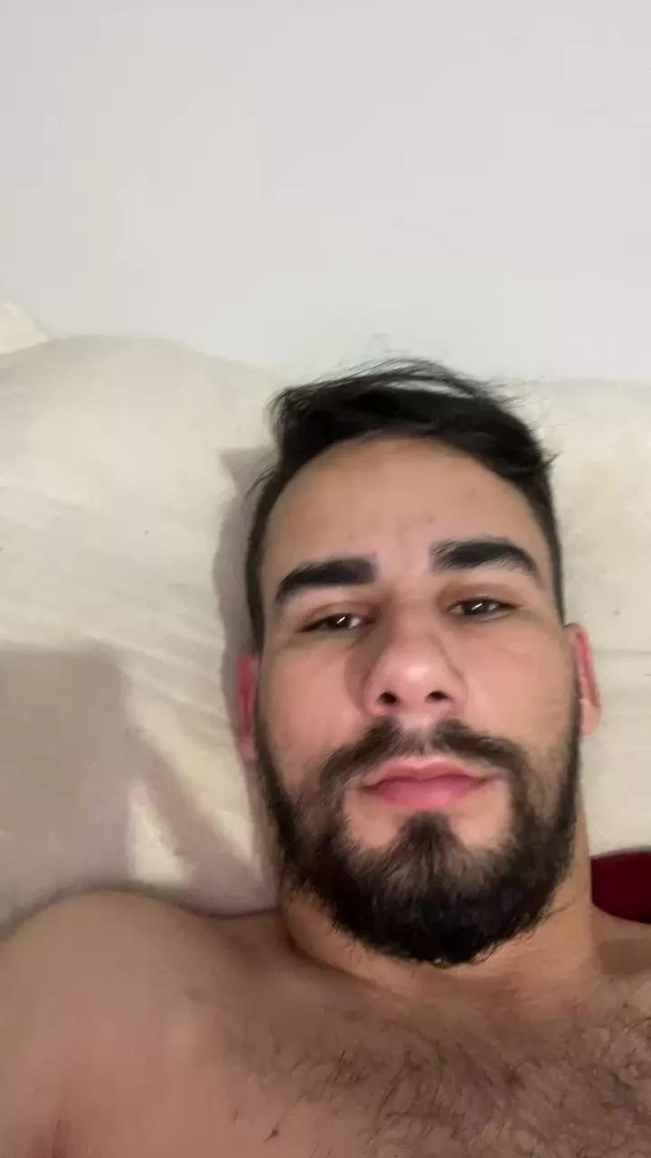 lapatinho from Cam4
