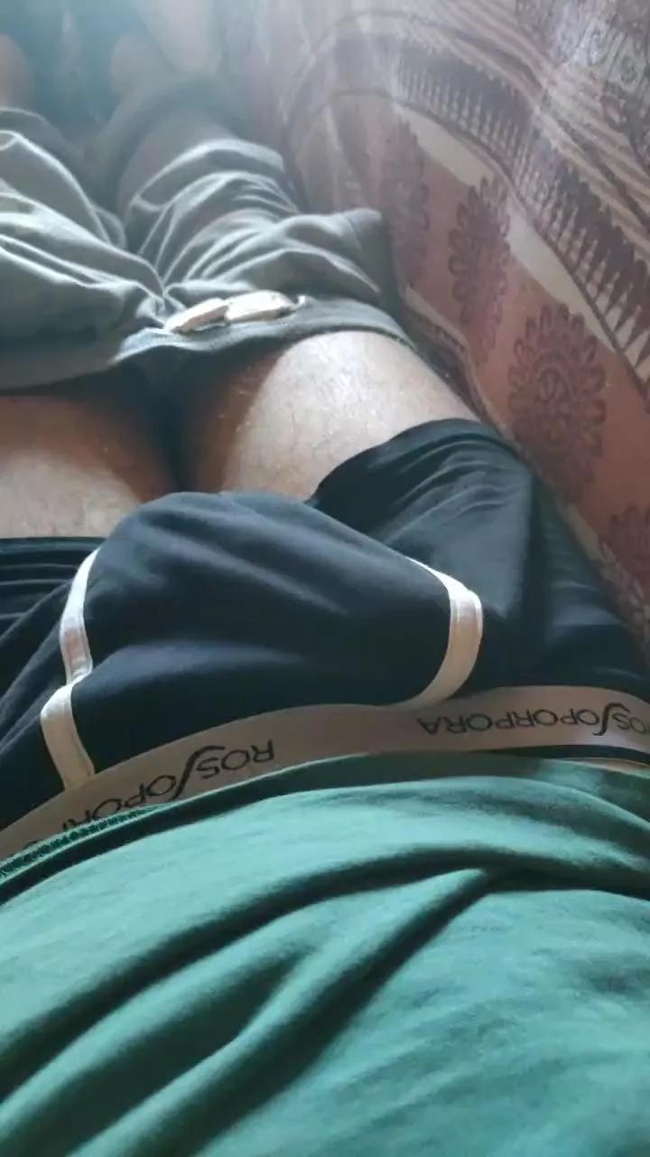 Leoo2727 from Cam4
