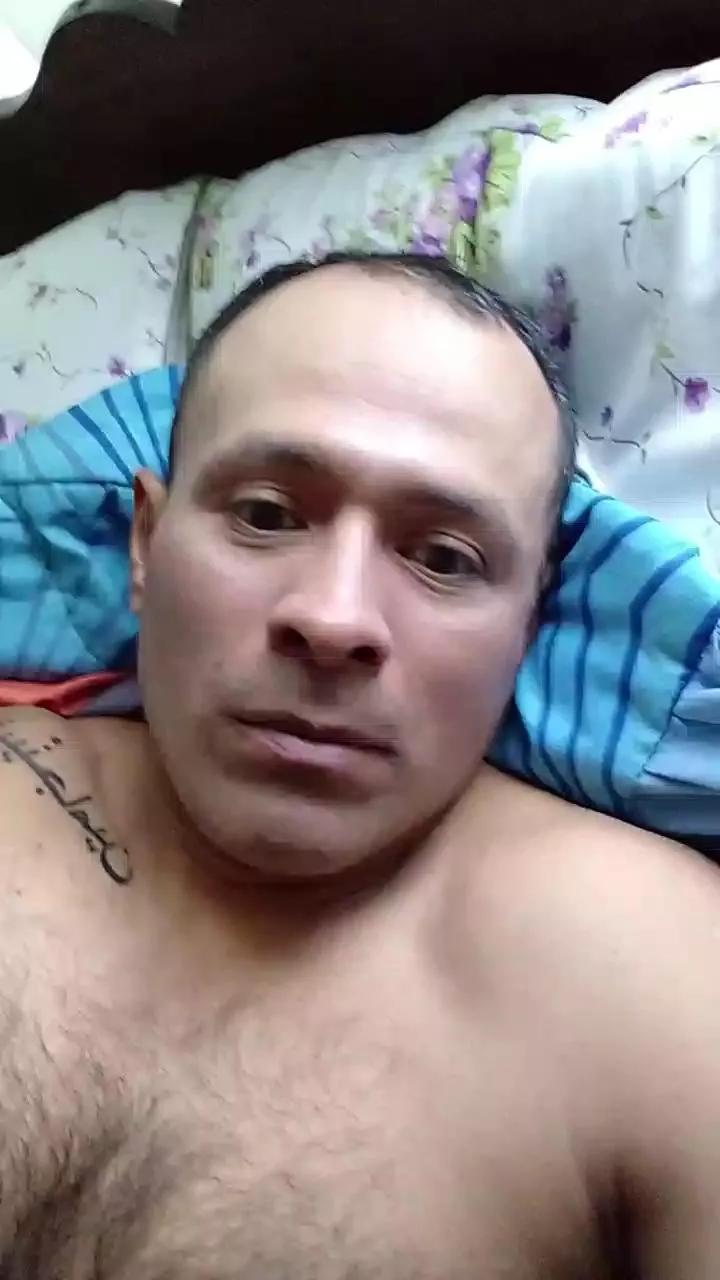 Lobogym39 from Cam4
