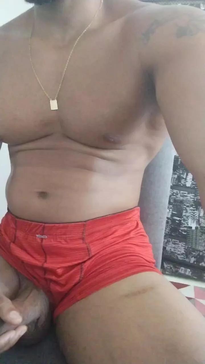 Maumau1986 from Cam4