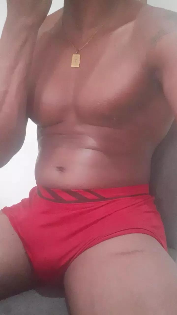 Maumau1986 from Cam4