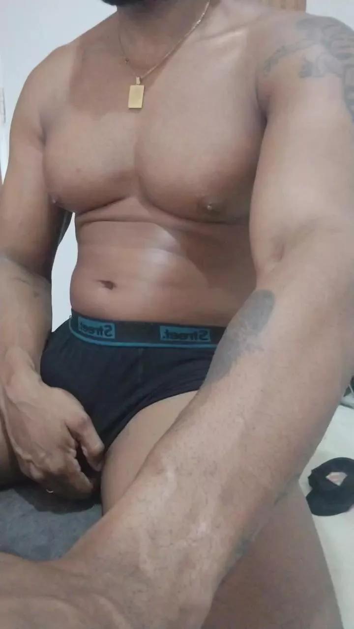 Maumau1986 from Cam4