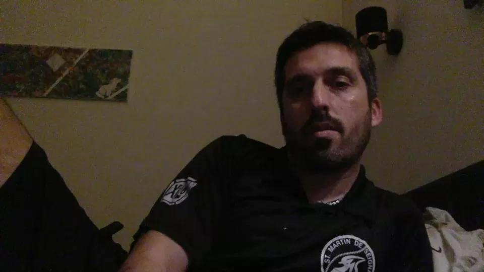 moumout1000 from Cam4