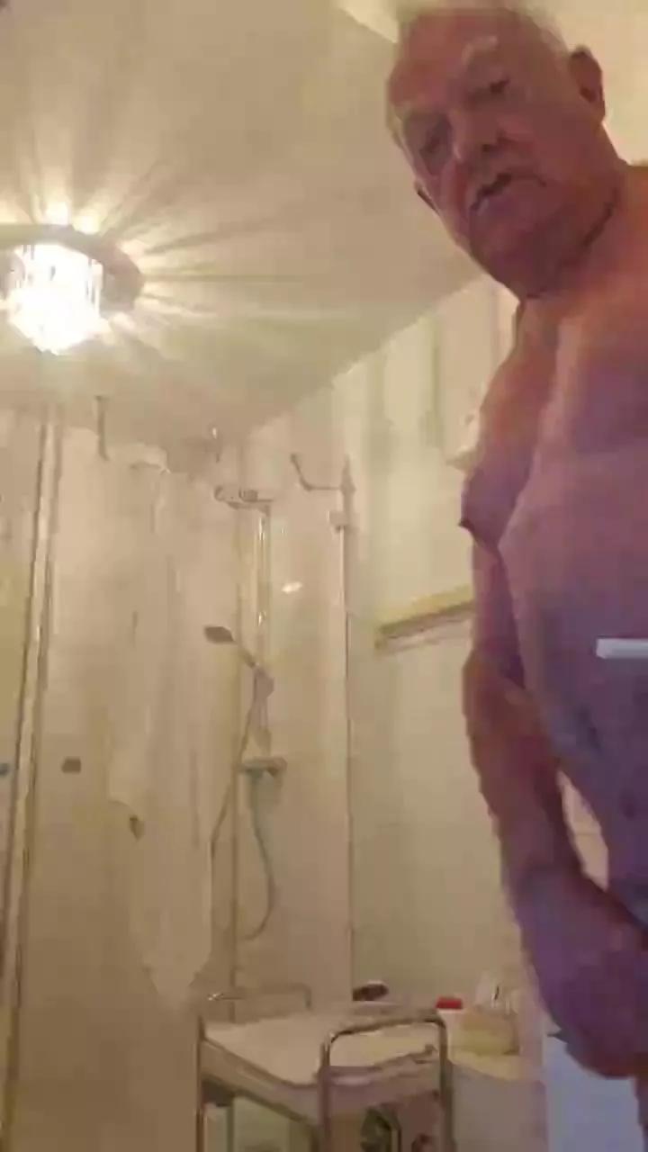 needitt2 from Cam4