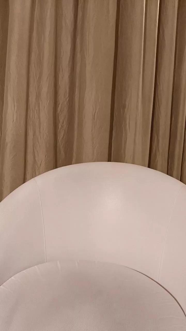 SusieRedd from Cam4