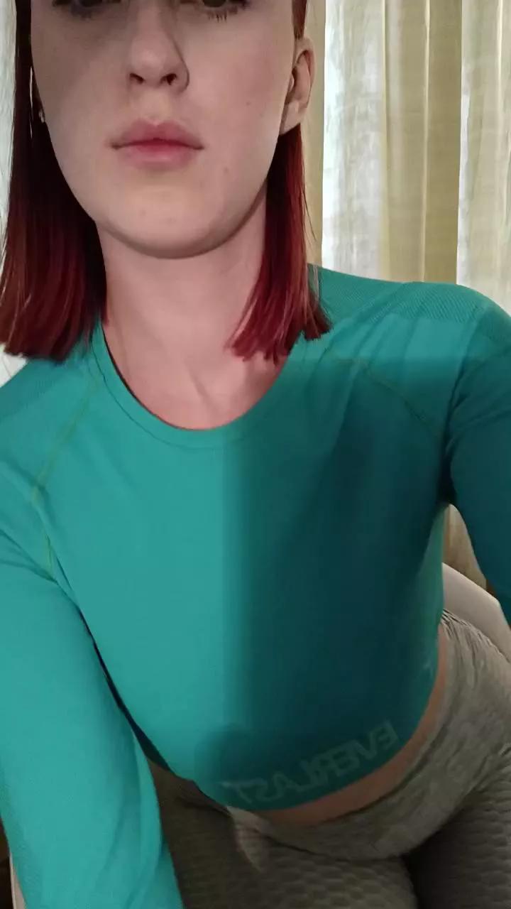 SusieRedd from Cam4