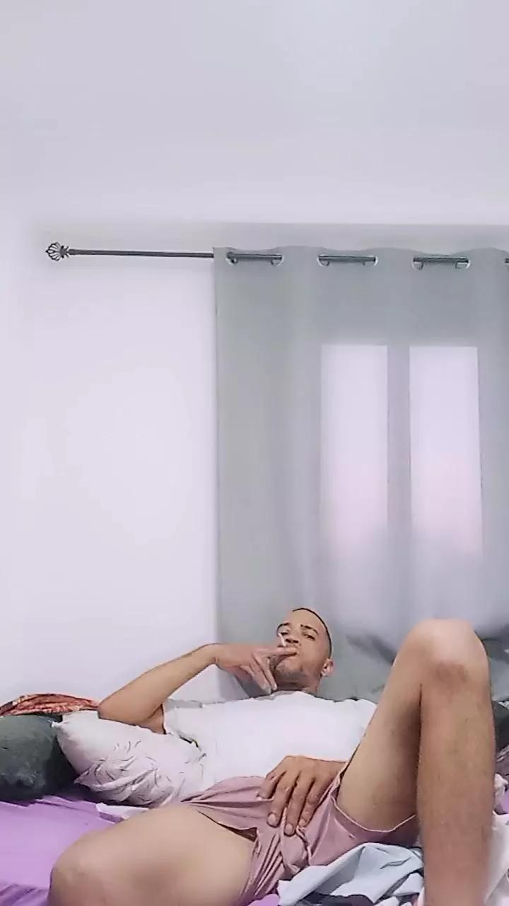Yazzyazz from Cam4