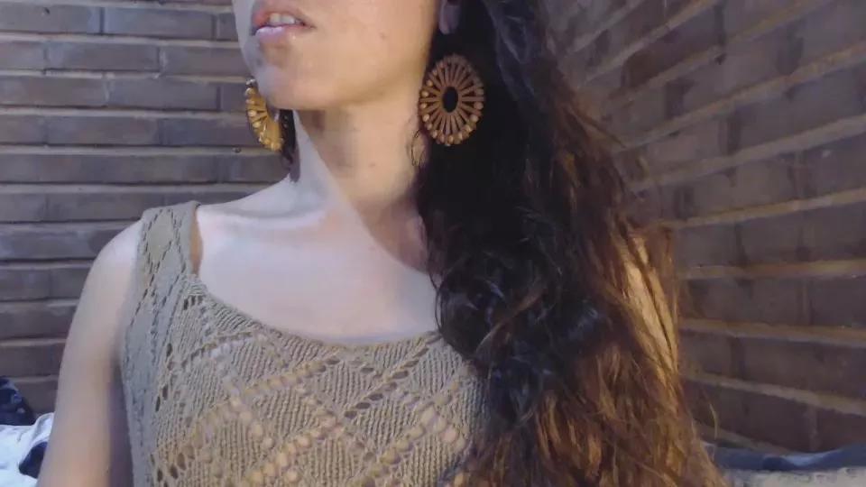 yvy_zotz from Cam4