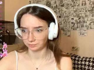 accadevon from CamSoda is Freechat