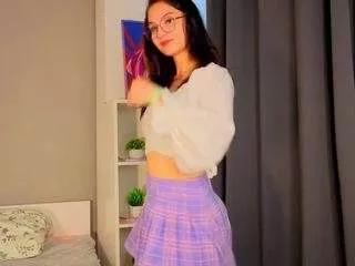 accaearney from CamSoda