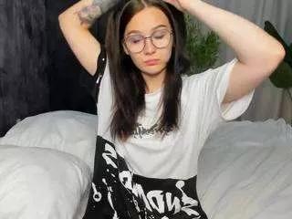 accaearney from CamSoda