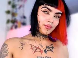 Adamsniki from CamSoda