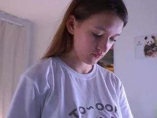 adele-vibe from CamSoda is Freechat