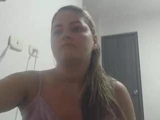 adhara from CamSoda