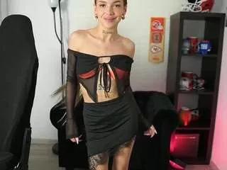 Alexxisky from CamSoda