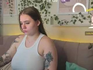 alli-aster from CamSoda