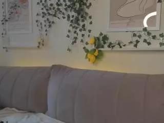 alli-aster from CamSoda