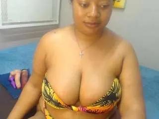 Amazing-shazz from CamSoda