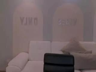 annamoore from CamSoda