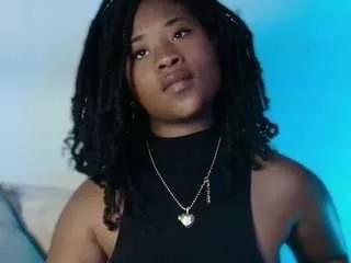 anneth-m from CamSoda