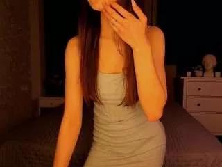 annisaliff from CamSoda