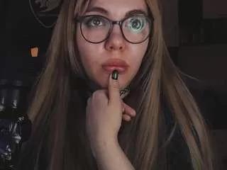 anyapickles from CamSoda