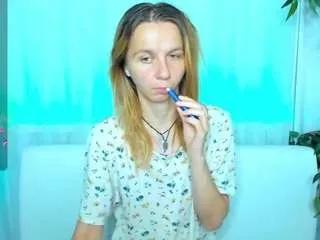 beellami from CamSoda