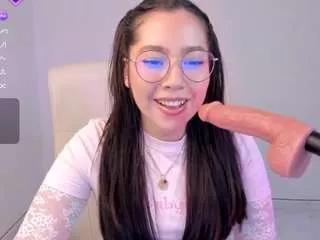 bubble-gum from CamSoda