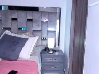cammiila from CamSoda