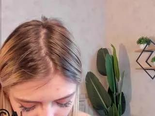 Carol-thompson from CamSoda