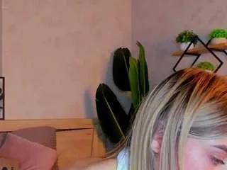 Carol-thompson from CamSoda