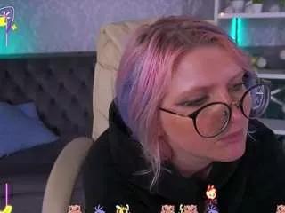 cooltatiss from CamSoda