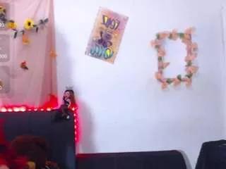 dominant-vivi1 from CamSoda is Freechat